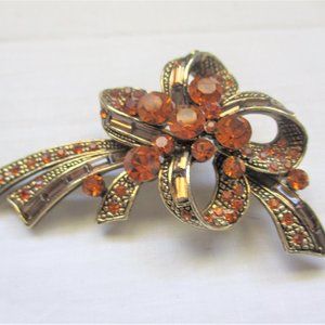 Vintage Rhinestone Brooch Sparkling Amber Stones 2.75"